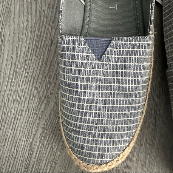 ESPRIT Blue & White‎ Striped Espadrilles – New with Tags (NWT) - Picture 3 of 5